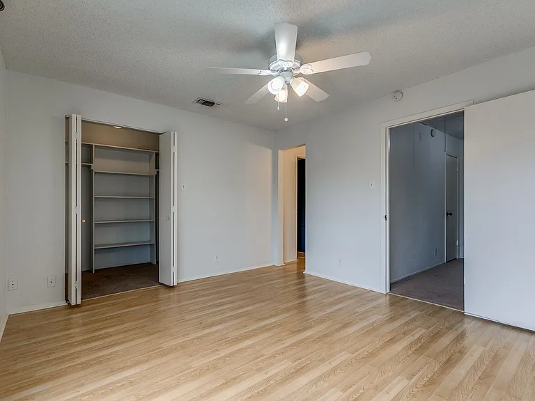 8123 Scottshill — Photo 17