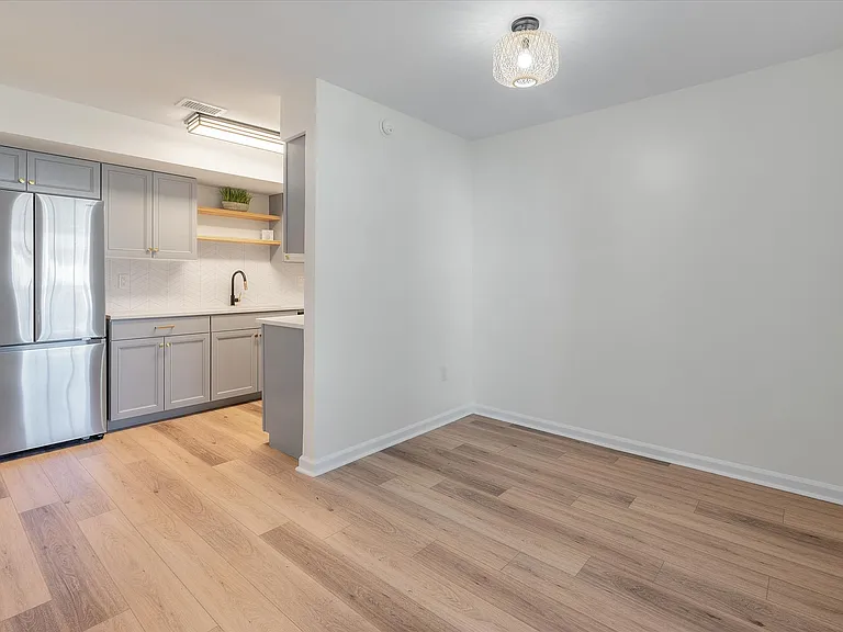 2494 Etiwan Ave #K11 — Photo 26