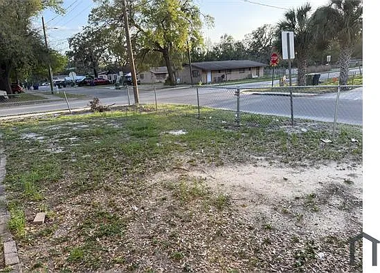 1200 E Bougainvillea Ave #A — Photo 31