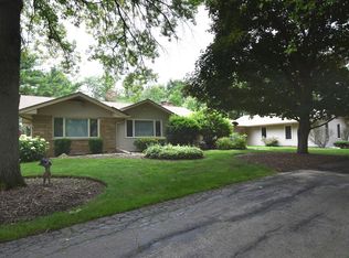 28W541 Purnell Rd, West Chicago, IL 60185