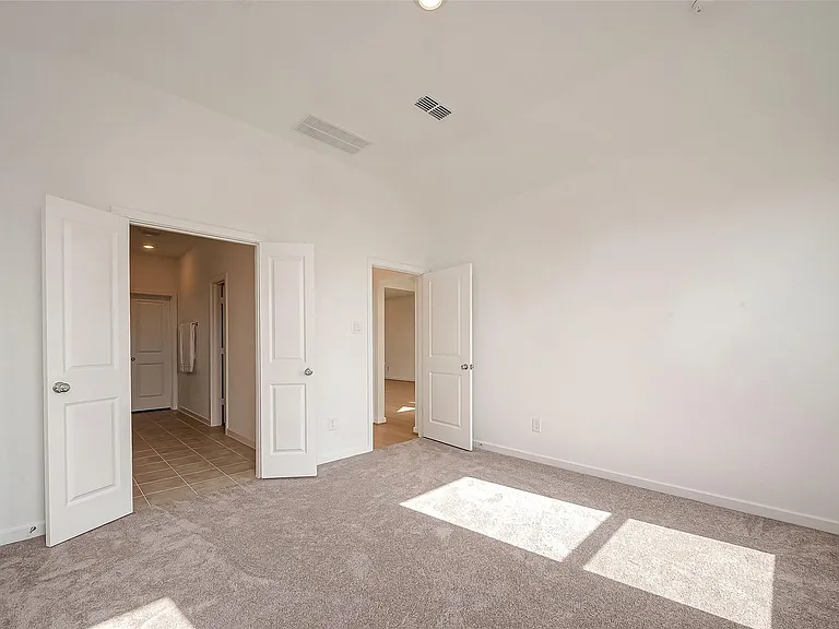 8710 Limmen Terrace Trl — Photo 29