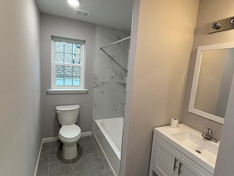 122 Alton St #2 — Photo 8