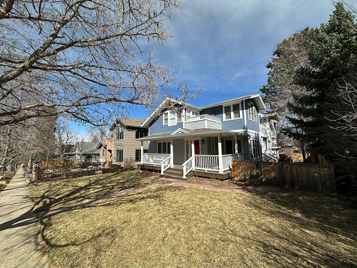 Front Yard - 920 Grant Pl