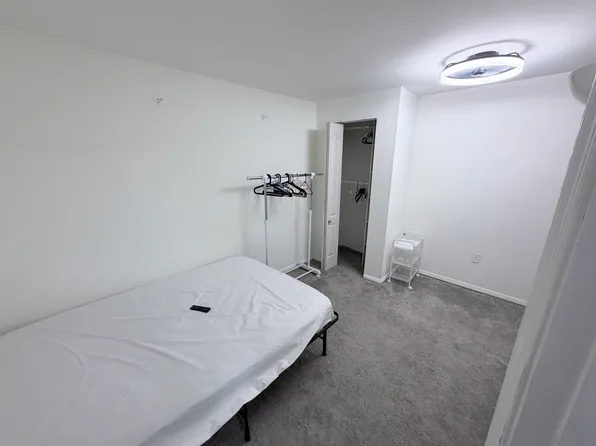 3470 Plumtree Dr, Ellicott City, MD 21042