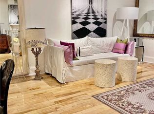 220 Rose Park Dr, Toronto, ON M4T 1R5