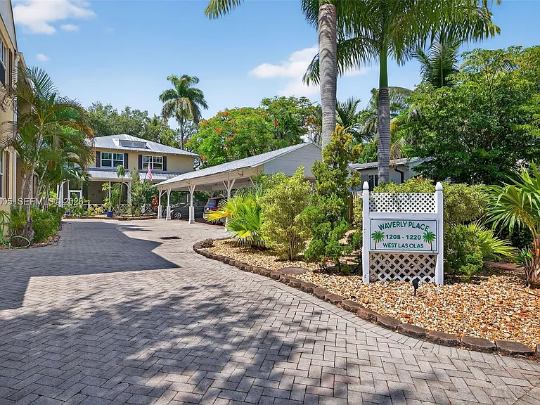 1214 W Las Olas Blvd — Photo 56