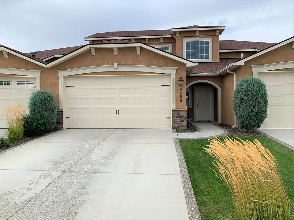 1st image of 9406 Majestia Ln