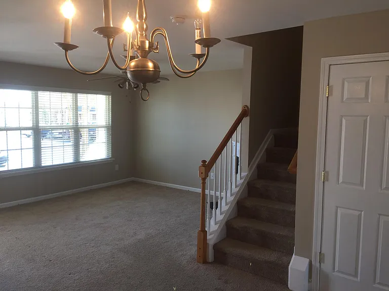 10143 Ballyclare Ct — Photo 15