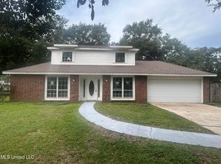 3948 River Pine Dr, Moss Point, MS 39563