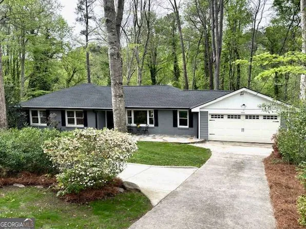 2424 Melinda Ct, Atlanta, GA 30345