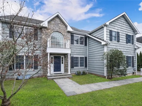 660 North Street, White Plains, NY 10605