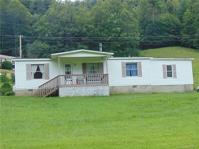 1st image of 52 White Horse Ln