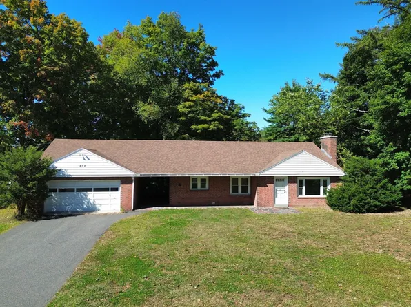 602 Bernardston Rd, Greenfield, MA 01301