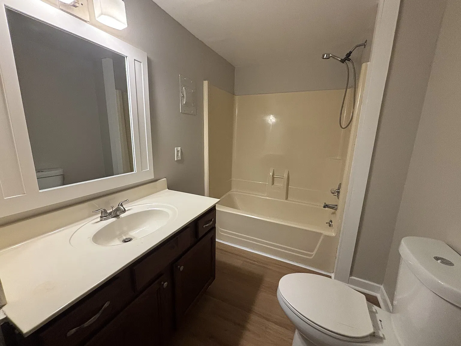 1 bed, 1.0 bath, 600 sqft, $850 — Photo 4