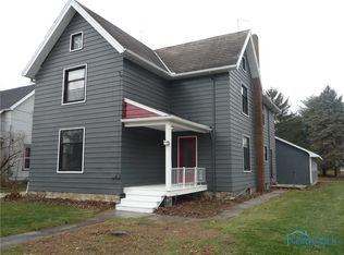 323 Hickory St, Pemberville, OH
