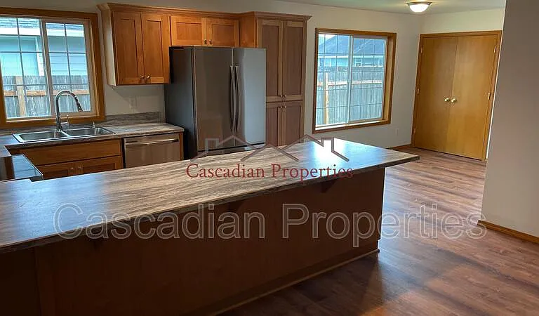508 NW Blair St — Photo 2