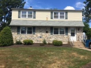 216 Milton Ave #B, Horsham, PA 19044