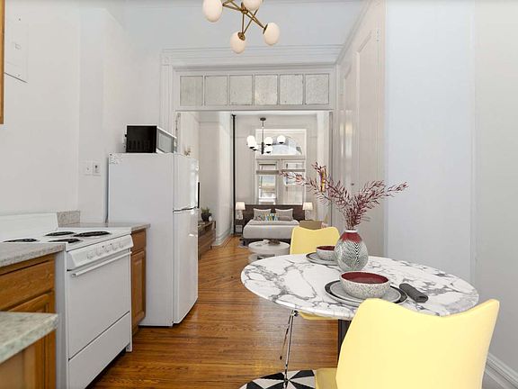 3rd image of 307 E 18th St #A