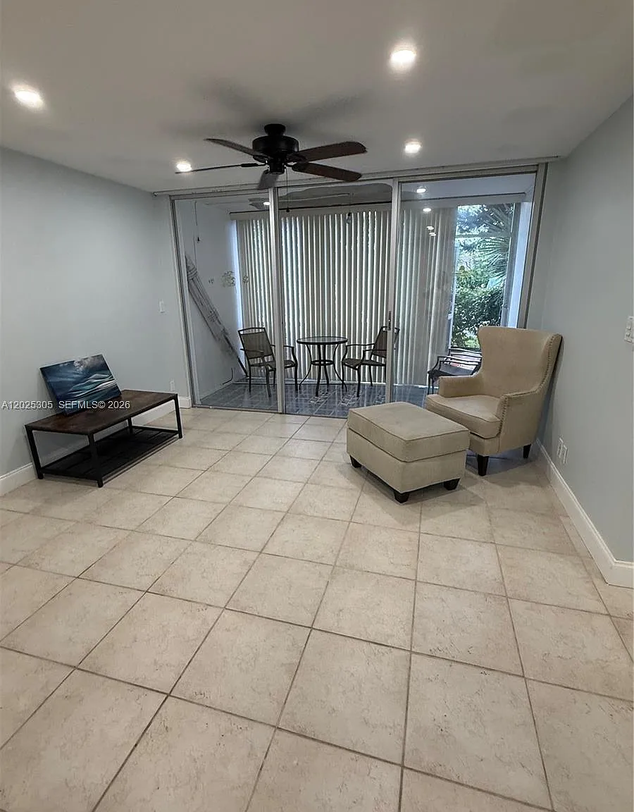 Lake Park Condo No 1 - Bl — Photo 4