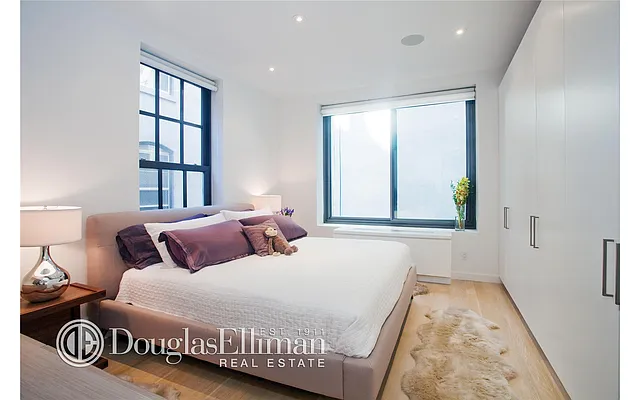 Sold by Douglas Elliman | media 20