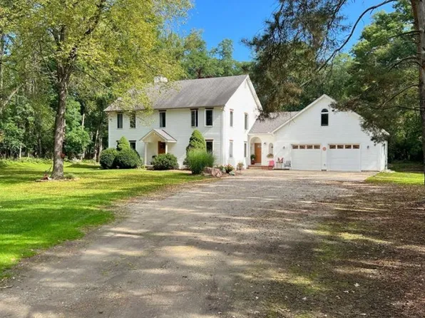 1101 Jay St, Waterford, MI 48327