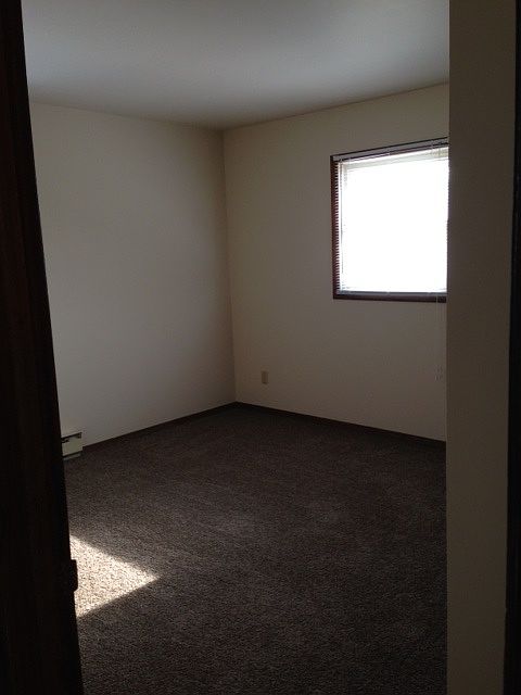 2nd image of 709 Leonard Ave APT D