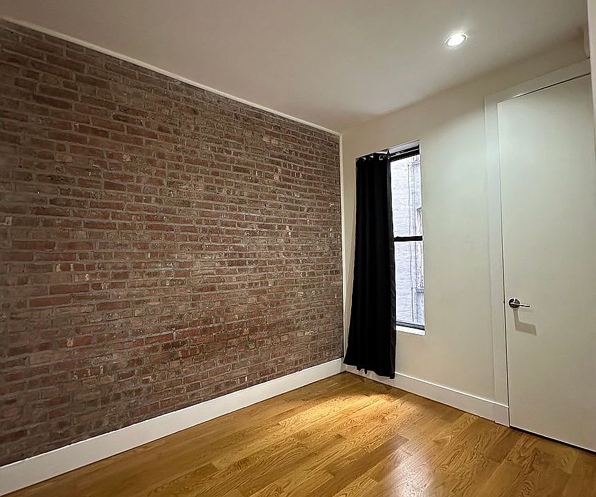 2nd image of 943 Saint Marks Ave #2B