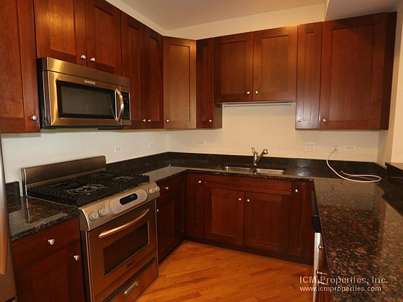 2nd image of 3829 N Southport Ave #2L