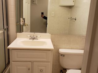 27 Laredo Ave, Staten Island, NY 10312