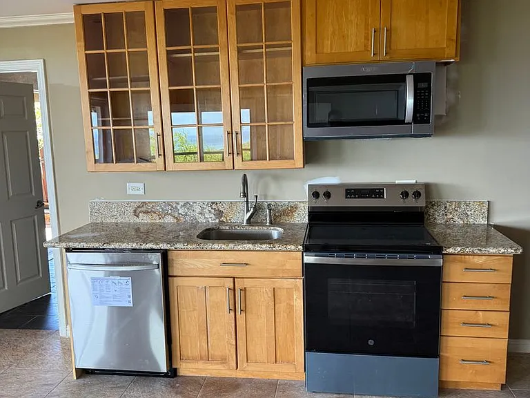 1627 Paula Drive — Photo 32
