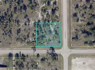 2807 E 11th St, Lehigh Acres, FL 33972