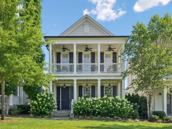 2012 General Martin Ln, Franklin, TN 37064