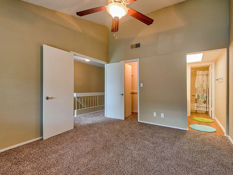 9320 S College Ave — Photo 28