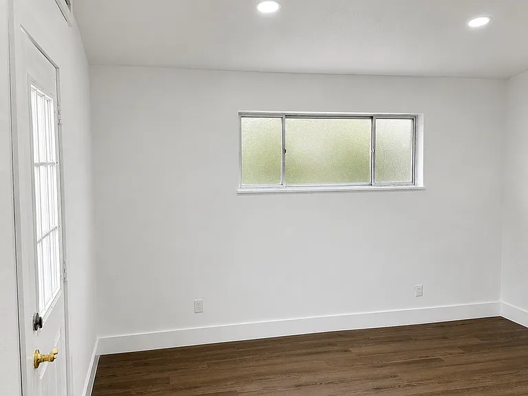 2712 Oakcliff St #3 — Photo 3