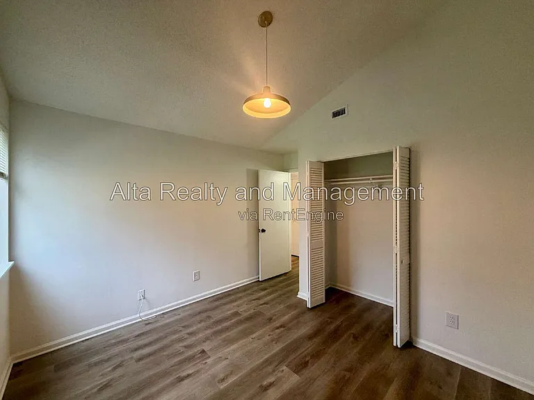 8113 San Jose Manor Dr E #3 — Photo 9