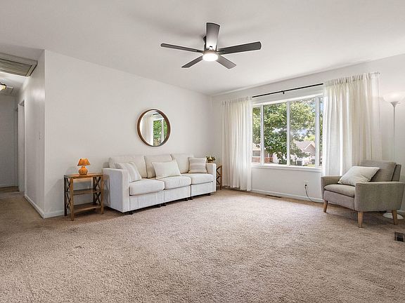 5th image of 5272 Robbins Ave