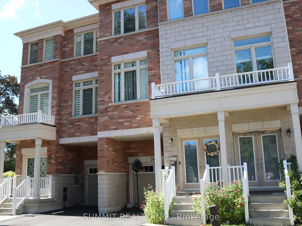 1299 Glenanna Rd #39, Pickering, ON L1V 0C9