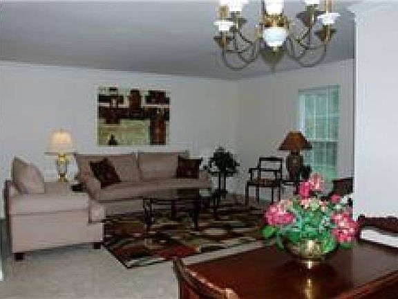 LIVING ROOM VIEW