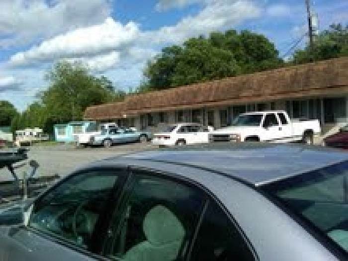 2nd image of 3404 White Horse Rd
