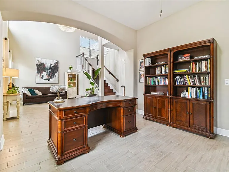 10627 Mistflower Ln — Photo 8