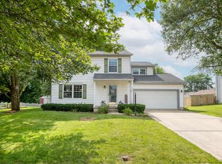 3833 Carriage Run Dr, Hilliard, OH 43026
