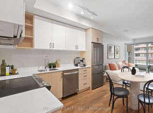 100 Eagle Rock Way #210, Vaughan, ON L6A 5B9