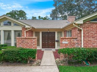 506 Hickory Ridge Dr, Shenandoah, TX 77381