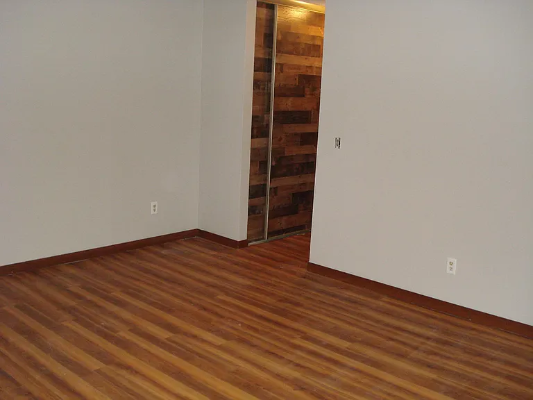 7750 Silver Lake Rd — Photo 5
