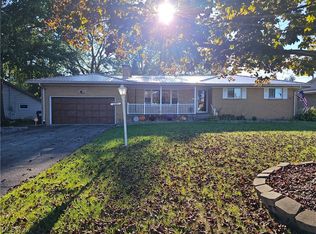 4405 Woodridge Dr, Youngstown, OH