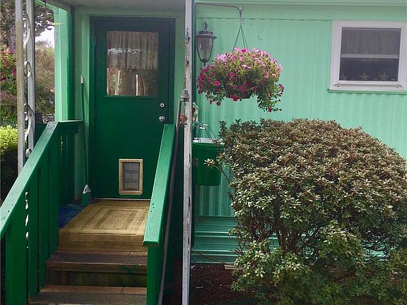 2nd image of 30312 W Street