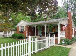 945 Byland Dr, Beech Grove, IN 46107