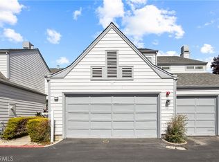 28 Binnacle Ln, Foster City, CA 94404