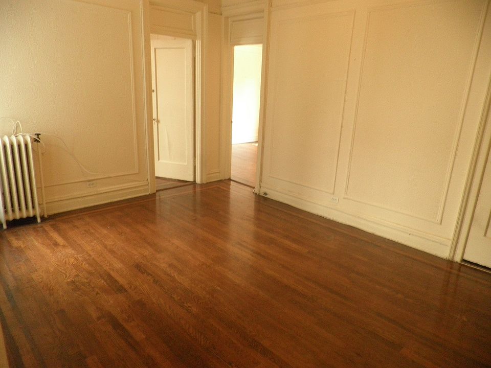 1st image of 3212 30th Ave