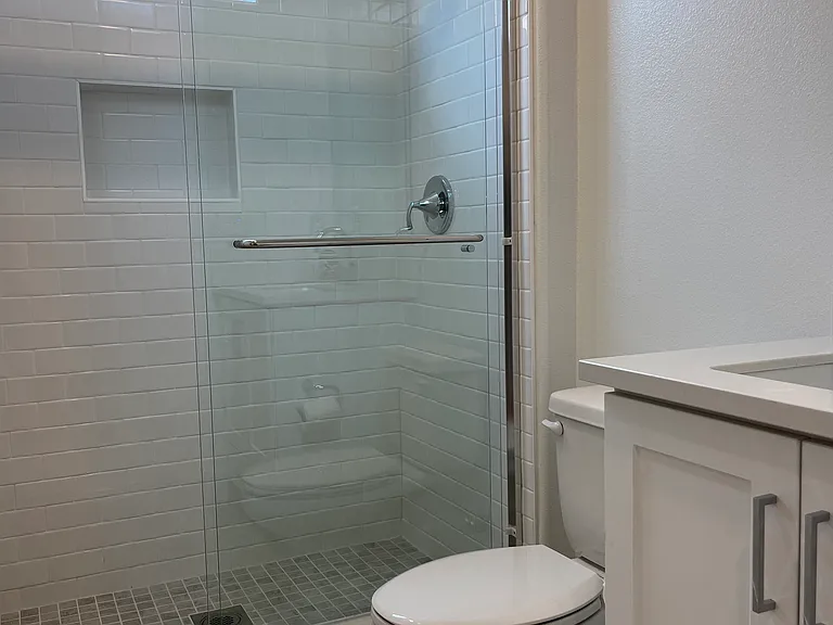 687 Guy Turner Dr — Photo 10